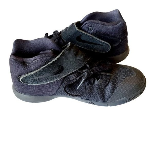 𝅺nike KYRIE 2 “TOUCH FACTOR” BASKETBALL BLACK SNEAKERS. SIZE 4.5 - Picture 10 of 12